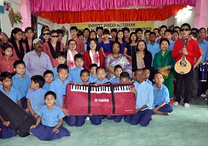 The First Lady of the State, Smt Rita Rajkhowa with Team of Muskhan Welfare Society also seen Staffs & Students of Donyi Polo Mission School for the Hearing and Visually impaired at Itanagar on 29th March�2016. 
